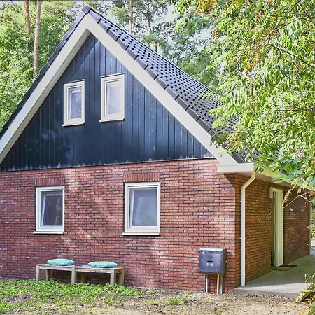 De Linde Semesterbostad